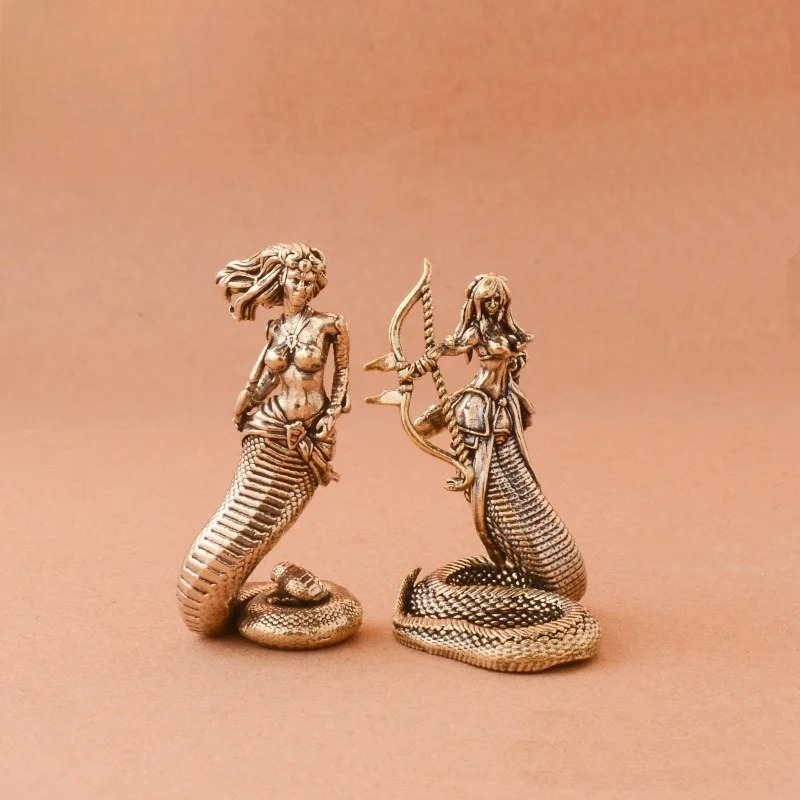 Tv Art And Craft - 1 pz. Ornamento in ottone Medusa,